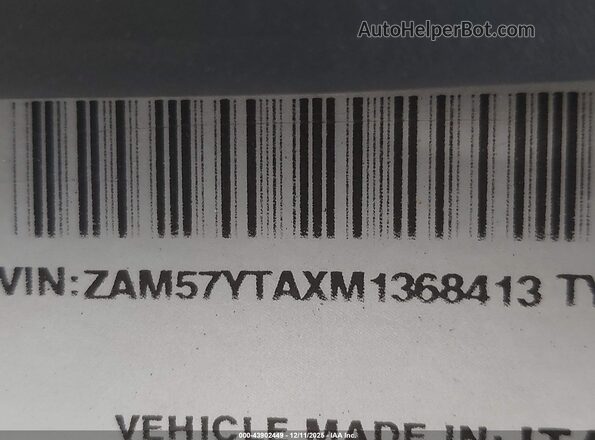 ZAM57YTAXM1368413 2021 MASERATI GHIBLI Gray Engine compartment view