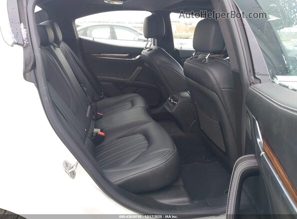 ZAM57YTL0K1322135 2019 MASERATI GHIBLI White Widok naklejki z numerem VIN