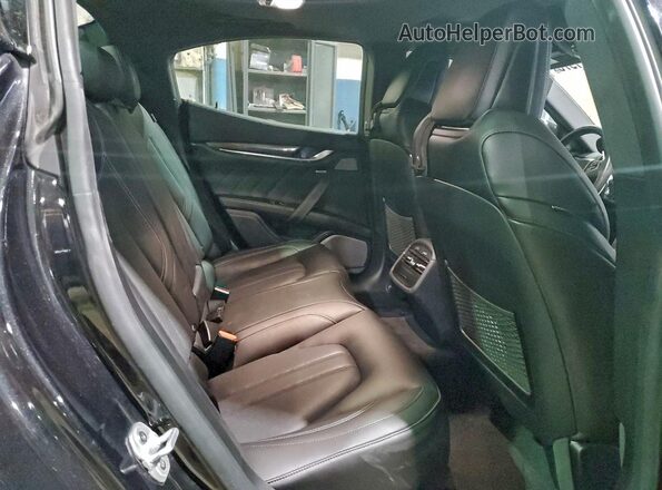 ZAM57YTS3M1362154 2021 MASERATI GHIBLI Черный Вид задних сидений