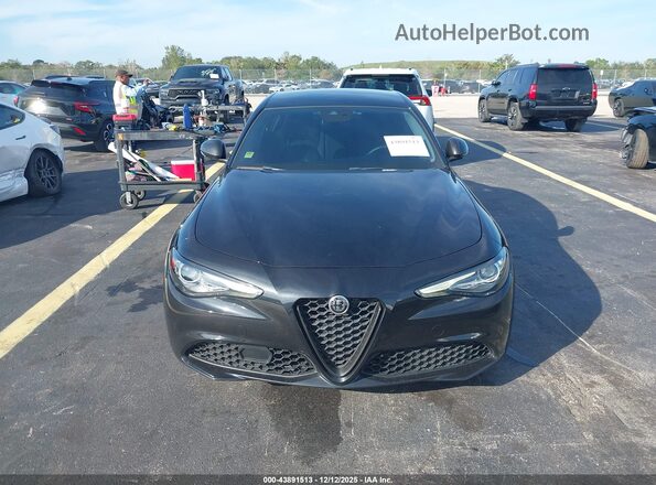 ZARFAMAN2L7634985 2020 ALFA ROMEO GIULIA Черный Вид панели приборов
