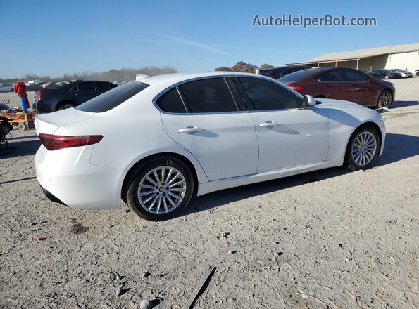 ZARFAMAN3M7640005 2021 ALFA ROMEO GIULIA White უკანა მარჯვენა