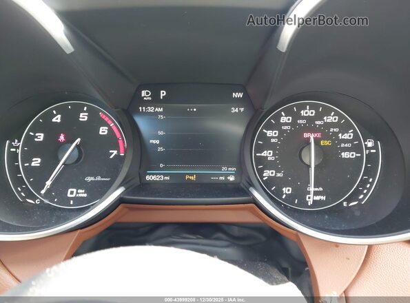 ZARFAMANXK7603353 2019 ALFA ROMEO GIULIA Серый Вид задних сидений
