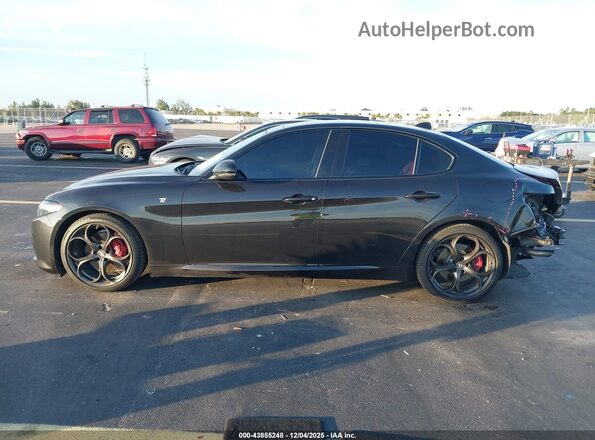 ZARFAMBN0R7682816 2024 ALFA ROMEO GIULIA Black 