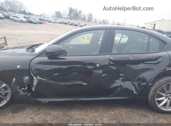 ZARFAMBN5R7679958 2024 ALFA ROMEO GIULIA Black Vista frontal