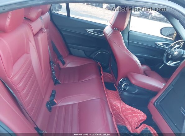 ZARFAMBN6P7667847 2023 ALFA ROMEO GIULIA Черный Вид наклейки с VIN-кодом