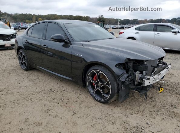 ZARFAMBN7N7653467 2022 ALFA ROMEO GIULIA Черный Передняя правая четверть
