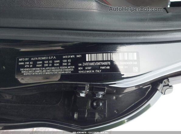 ZARFAMEV0M7648976 2021 ALFA ROMEO GIULIA Черный Вид подкапотного пространства