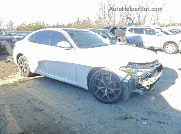 ZARFANBN3M7645483 2021 ALFA ROMEO GIULIA Белый Передняя правая четверть