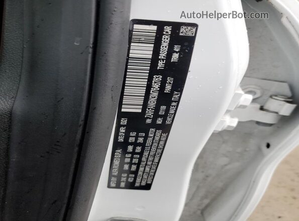 ZARFANBN3M7646763 2021 ALFA ROMEO GIULIA Белый Вид подкапотного пространства