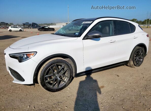 ZASPAKAN0K7C50972 2019 ALFA ROMEO STELVIO Белый Передняя левая четверть