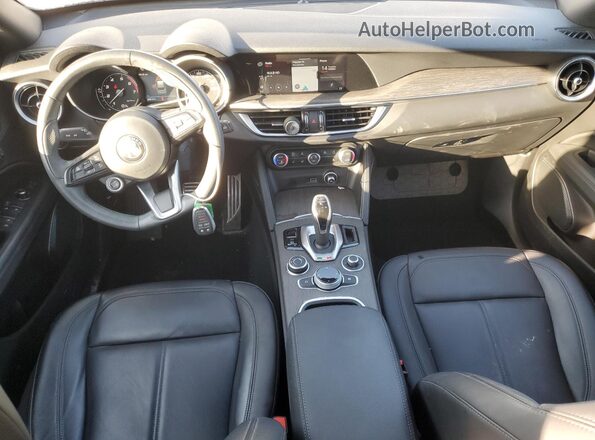 ZASPAKBN2P7D50903 2023 ALFA ROMEO STELVIO White Առջևի վահանակի տեսք