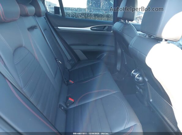 ZASPAKBN2R7D72600 2024 ALFA ROMEO STELVIO Черный Вид наклейки с VIN-кодом