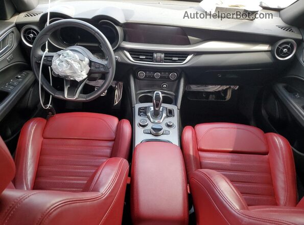 ZASPAKBN5R7D80531 2024 ALFA ROMEO STELVIO Gray Вид панелі приладів