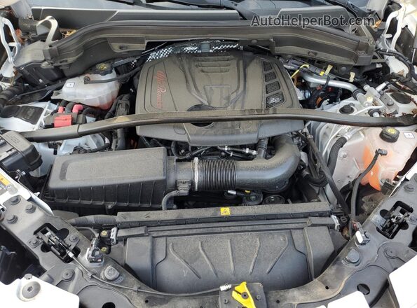 ZASPAKBN8M7D11762 2021 ALFA ROMEO STELVIO White Engine compartment view