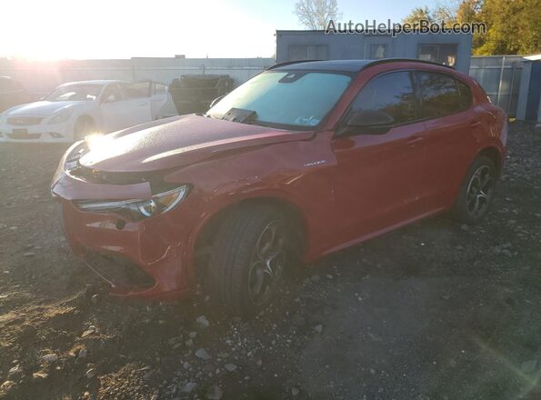 ZASPAKBN9N7D46781 2022 ALFA ROMEO STELVIO Красный Передняя левая четверть