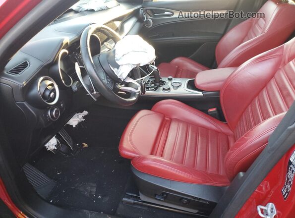 ZASPAKBN9N7D46781 2022 ALFA ROMEO STELVIO Красный Вид салона спереди