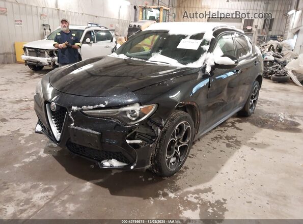 ZASPAKBNXN7D31996 2022 ALFA ROMEO STELVIO Black Vista tres cuartos delantera izquierda