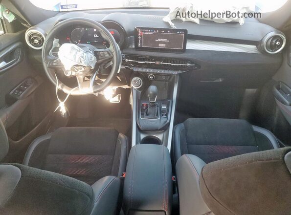 ZASPATDW2R3062558 2024 ALFA ROMEO OTHER Синий Вид панели приборов