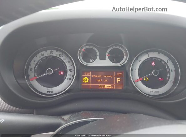 ZFBCFAAH5HZ039747 2017 FIAT 500L White უკანა სავარძლების ხედი