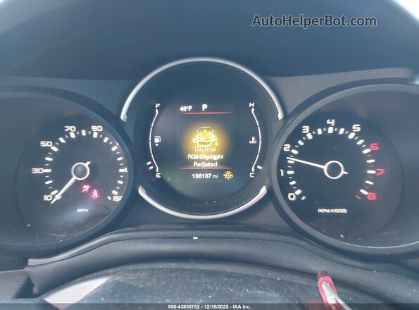 ZFBCFAAH8JZ041045 2018 FIAT 500L Черный Вид задних сидений