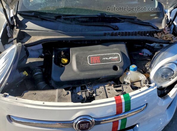 ZFBCFACH2HZ039332 2017 FIAT 500L White უკანა სალონის ხედი