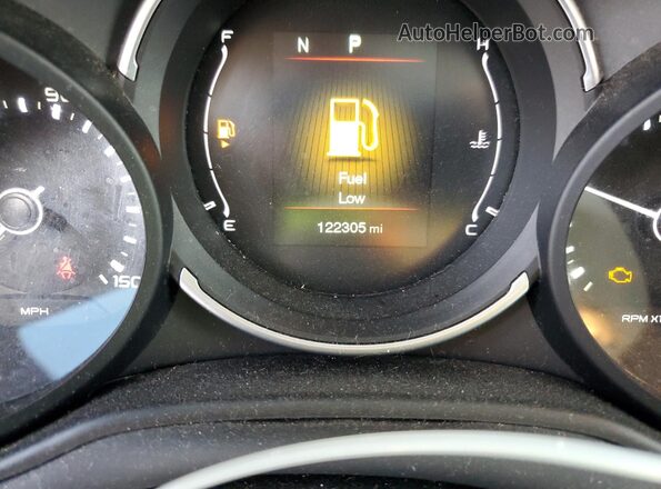 ZFBCFACH4JZ040486 2018 FIAT 500L Черный Вид щитка приборов