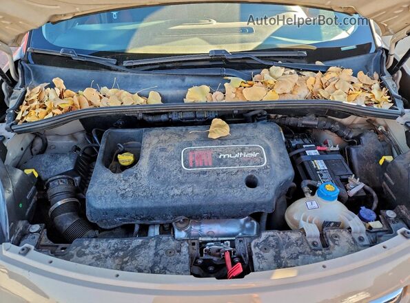 ZFBCFADH5GZ037328 2016 FIAT 500L Бежевый Вид подкапотного пространства