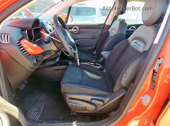 ZFBCFXAT9GP393269 2016 FIAT 500 Orange Widok wnętrza z przodu