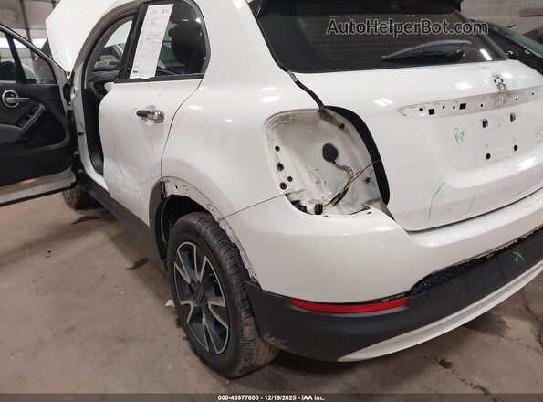 ZFBCFYAB0HP533112 2017 FIAT 500X Белый Вид спереди