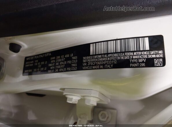 ZFBCFYAB0HP533112 2017 FIAT 500X Белый Вид подкапотного пространства
