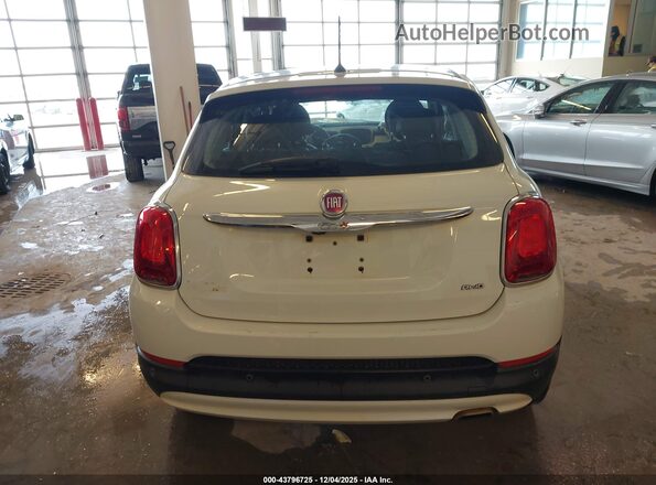 ZFBCFYAB6JP661733 2018 FIAT 500X Белый 