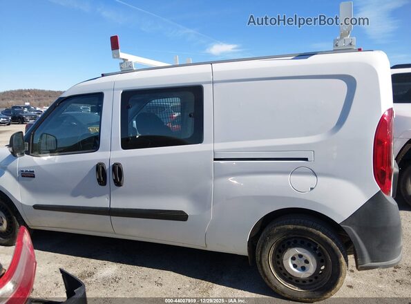 ZFBERFAB0H6F47587 2017 RAM PROMASTER CITY White Սալոնի հետևի տեսք