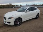 2019 Maserati Levante Luxury White vin: ZN661XUL2KX313676