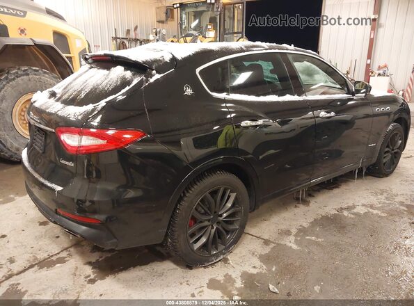 ZN661XUS1KX309822 2019 MASERATI LEVANTE Black Задня права чверть