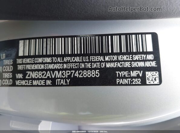 ZN682AVM3P7428885 2023 MASERATI GRECALE Gray Engine compartment view