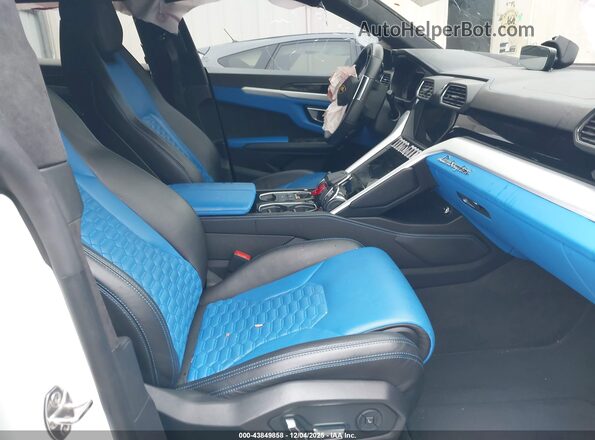 ZPBUA1ZL3KLA01106 2019 LAMBORGHINI URUS White Widok wnętrza z przodu