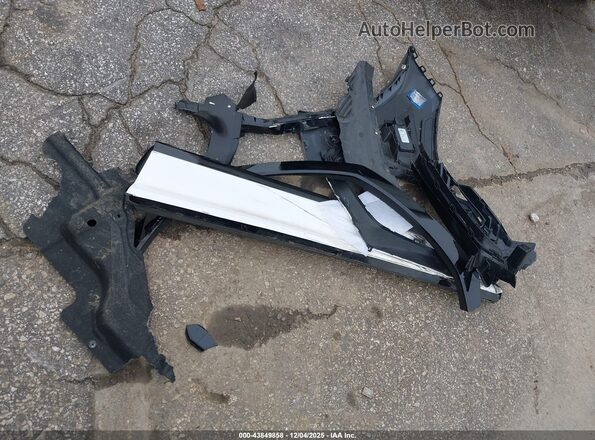 ZPBUA1ZL3KLA01106 2019 LAMBORGHINI URUS White Widok deski rozdzielczej