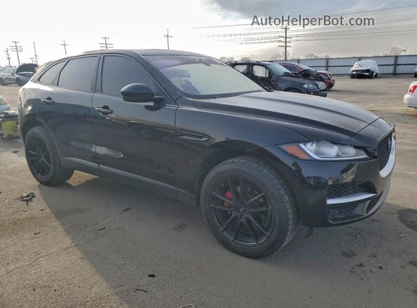 SADCS2BN1HA492429 2017 JAGUAR F-PACE Черный Вид спереди
