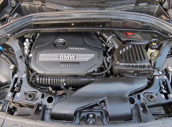 WBXYH9C04N5U28243 2022 BMW X2 Черный Вид панели приборов