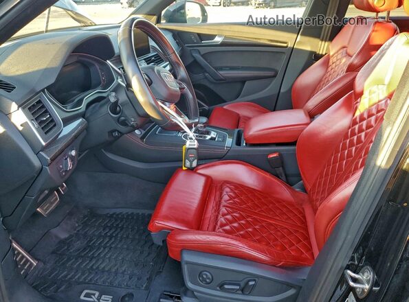 WA1C4AFY5K2064749 2019 AUDI SQ5 Черный Вид панели приборов