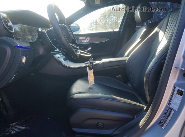 W1KZF8DB5MA960761 2021 MERCEDES-BENZ E Серый Вид панели приборов