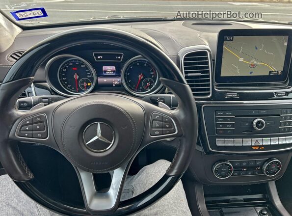4JGDF7DE2HA962560 2017 MERCEDES-BENZ GLS-CLASS Серый Вид панели приборов