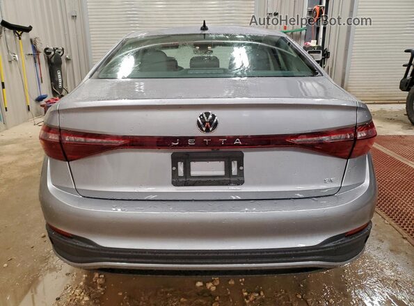 3VW7W7BUXTM019224 2026 VOLKSWAGEN JETTA Серебряный Вид салона спереди