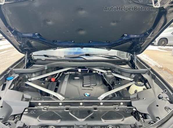 5UXCW2C06N9J79973 2022 BMW X7 Blue Widok wnętrza 360 stopni