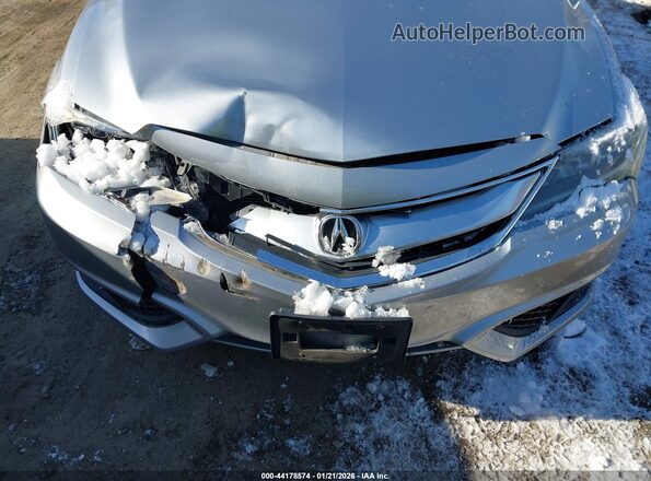 19UDE2F3XJA007633 2018 ACURA ILX Серебряный 