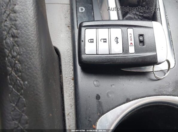 19UDE2F77KA015161 2019 ACURA ILX White Vista del salpicadero