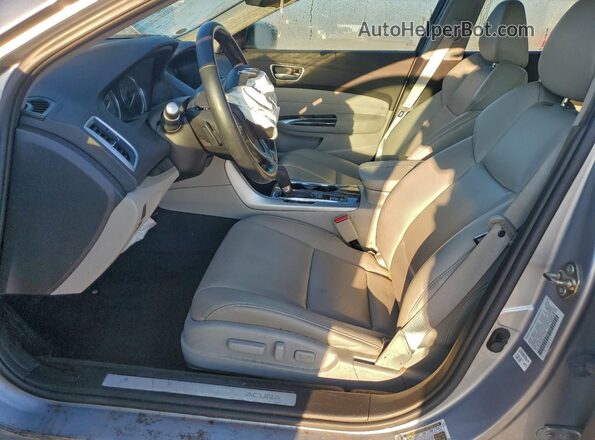 19UUB1F34KA011245 2019 ACURA TLX Серебряный Вид салона спереди