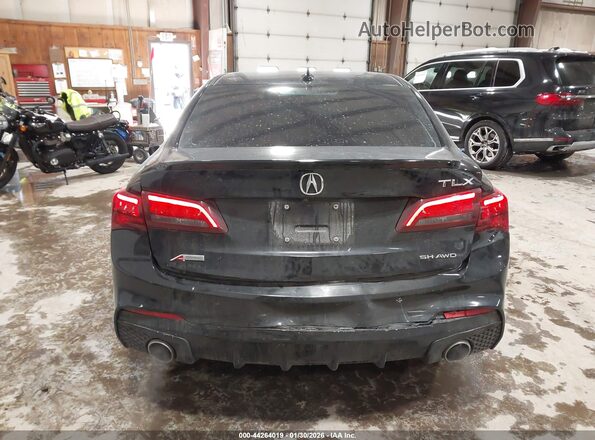 19UUB3F6XLA000399 2020 ACURA TLX Черный Вид спереди