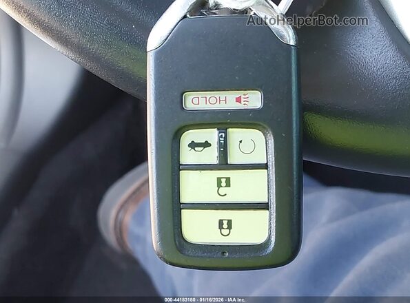 19XFC1F3XKE019030 2019 HONDA CIVIC Белый Вид панели приборов