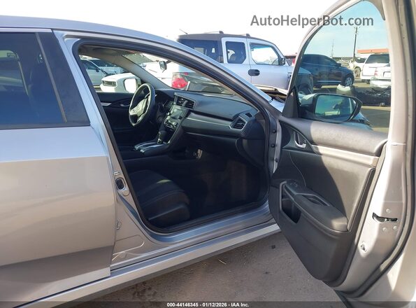 19XFC2F52HE053057 2017 HONDA CIVIC Серебряный Вид салона спереди